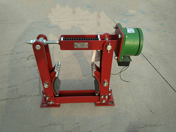 制動(dòng)器廠(chǎng)家淺談制動(dòng)器的用處